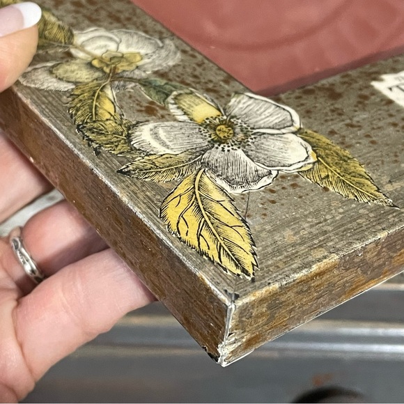 Antique Silver Butterfly botanical appliqué picture frame dark academia cottage - Picture 6 of 7